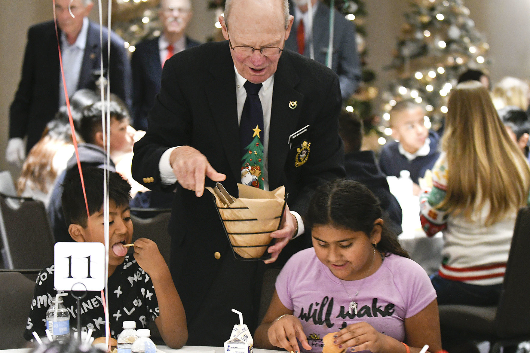 120219 Vikings Christmas 03.jpg